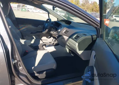 2015 Honda Civic Lx z USA, uszkodzony, nr VIN 2HGFB2F5XFH552582